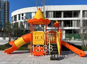 江蘇南京市留右中學(xué)廣場項(xiàng)目